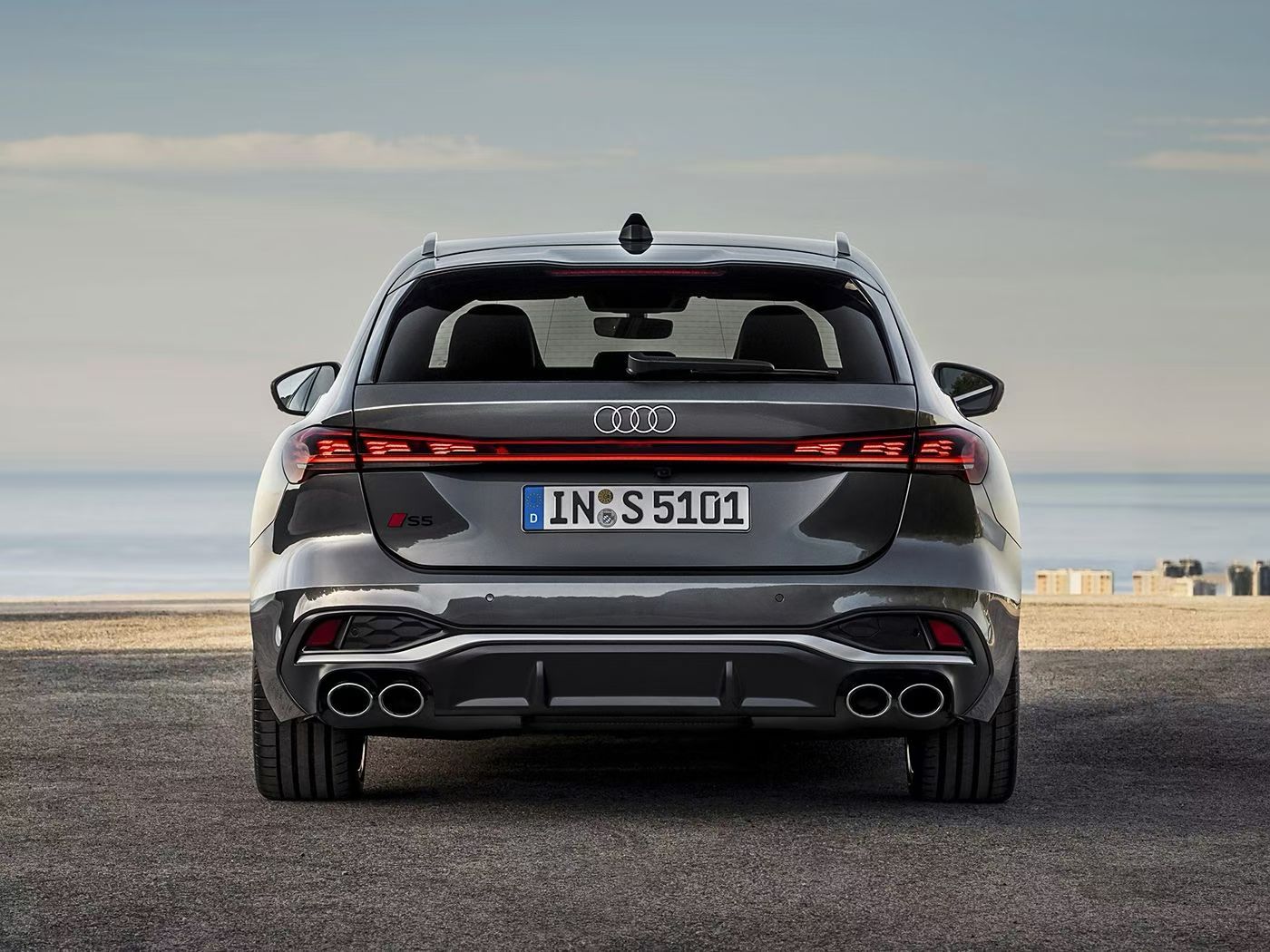 奥迪A5L/S5 26款 运动尾唇四出排气